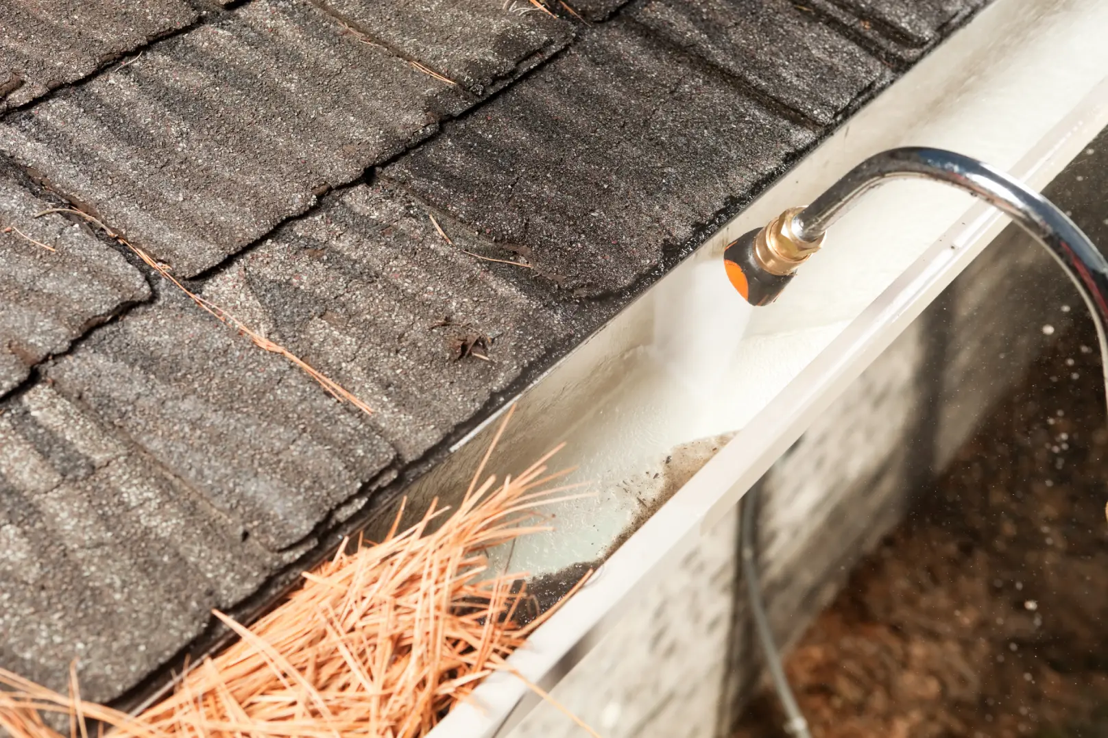 gutter cleaning banner